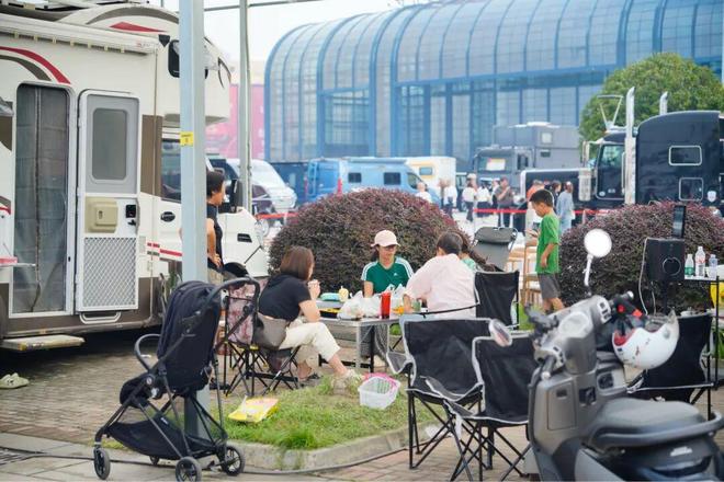 存11月28-30日成都房车展值得您来新葡京博彩新能源房车爆发厂家年底清库(图6) 存11月28-30日成都房车展值得您来新葡京博彩新能源房车爆发厂家年底清库(图6)