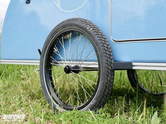 浪漫！Nirvana Van自行车移动小窝新葡京娱乐29万元起54kg水滴房车的法式(图9)